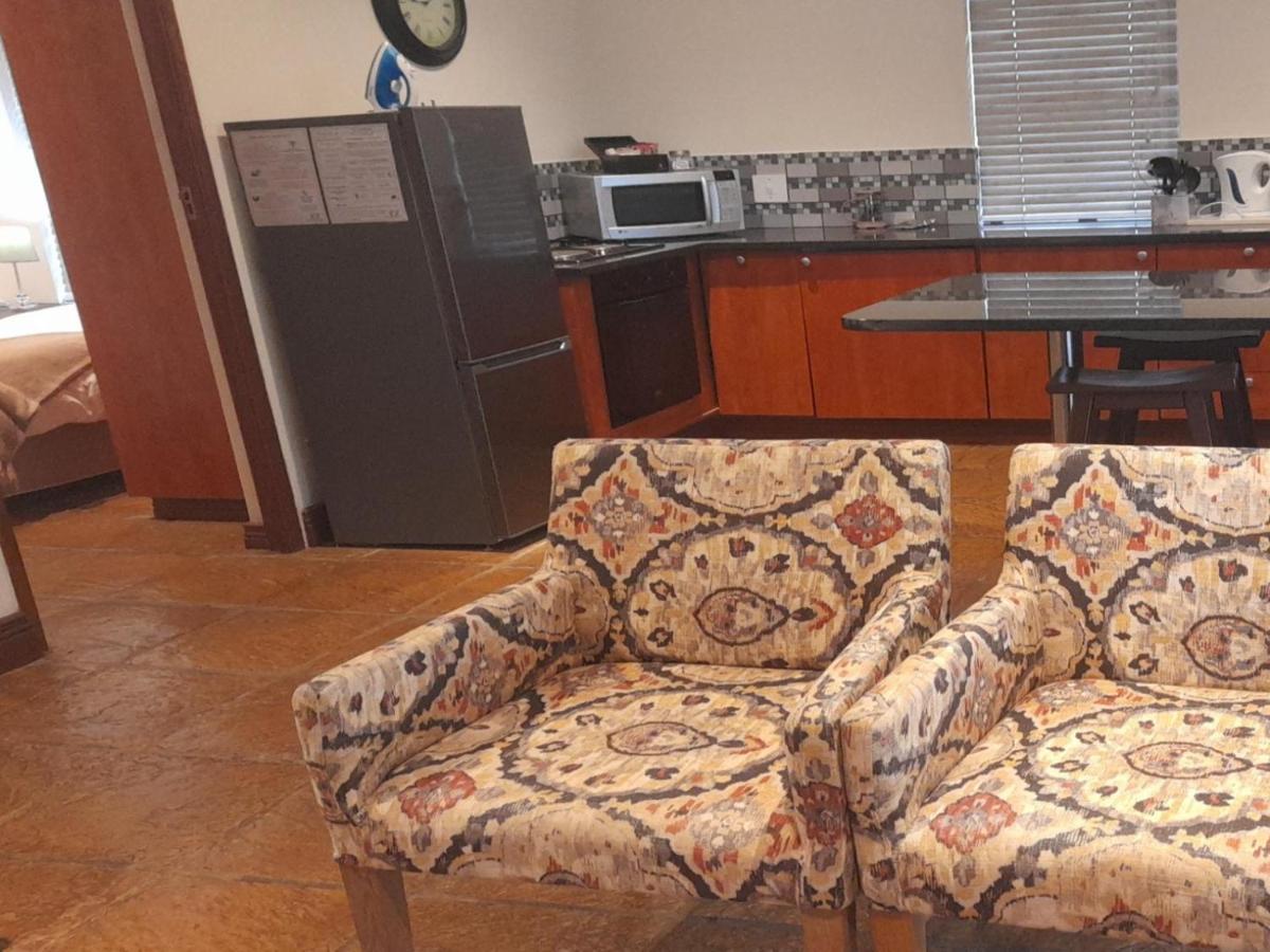 Paddabult Self Catering Cottages Paarl Εξωτερικό φωτογραφία